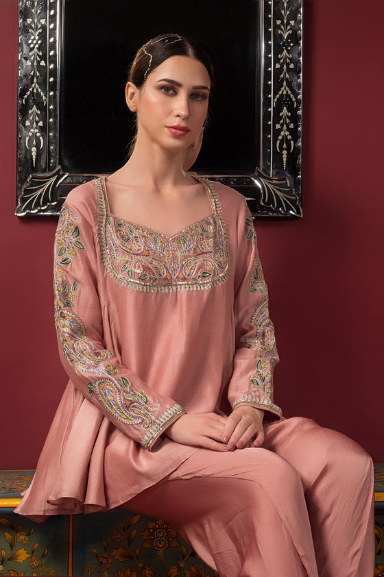 Embroidered Peplum Short Kurta Set Closeview
