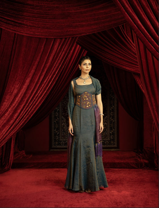 TEAL BLUE FISHCUT SKIRT WITH QUILTED BLOUSE, EMBROIDERED BELT & OMBRE DUPATTA