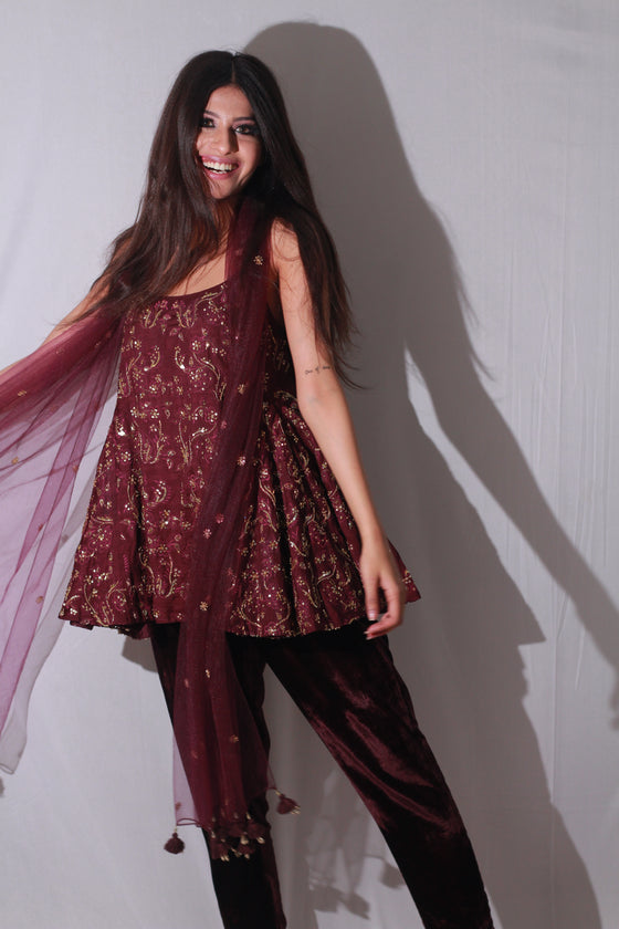 Maroon Peplum Kurta with Velvet Pant - M - Q by Sonia Baderia
